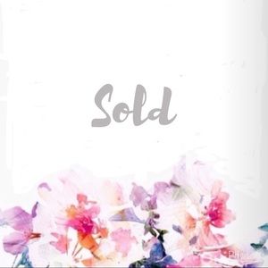 SOLD BEYOND THIS POINT 🛍✨